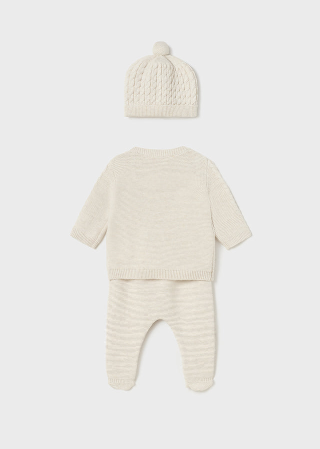|| Mayoral || Newborn set met mutsje
