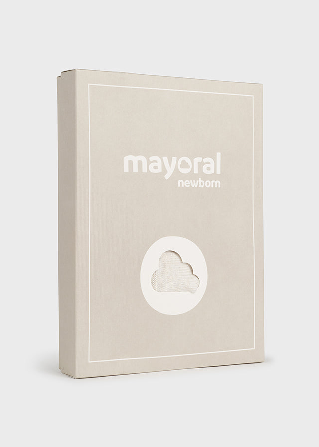 || Mayoral || Newborn set met mutsje