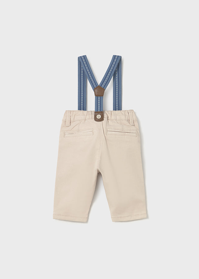 || Mayoral || Katoenen gevoerde broek met bretels