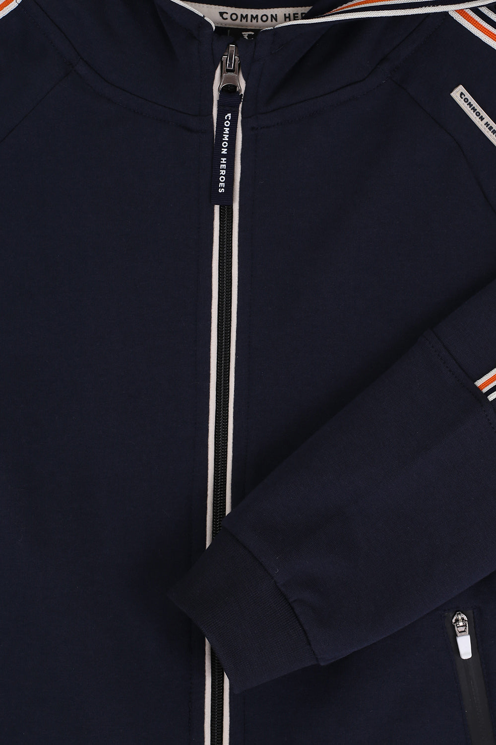 || Common Heroes || Sweatvest met capuchon