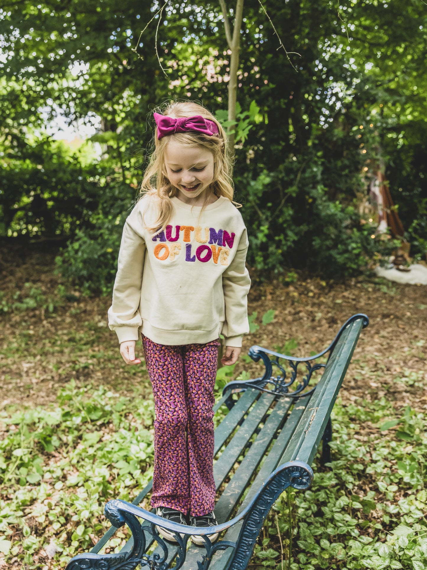 || LOOXS || Sweater ‘Autumn of Love’
