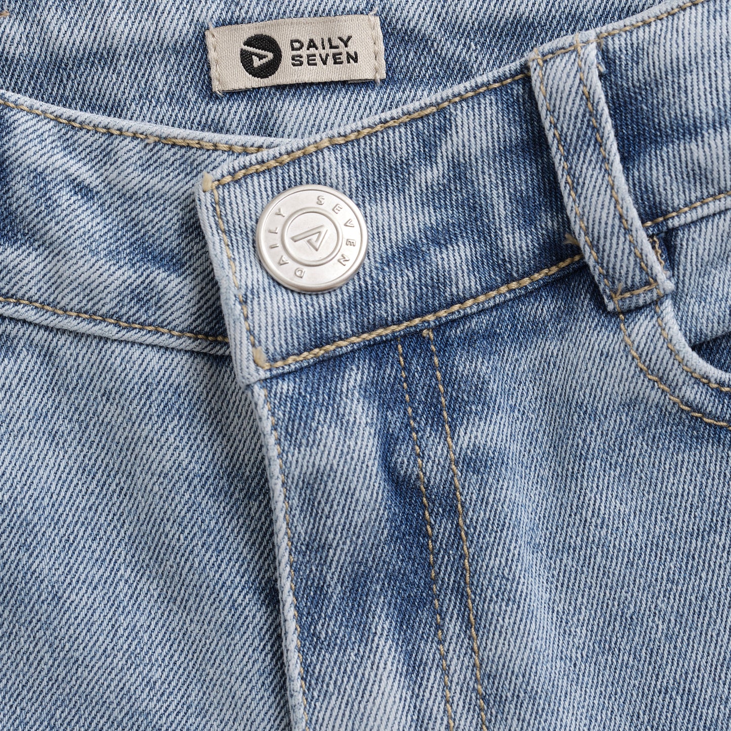 || Daily7 || Jeans - Relaxed fit