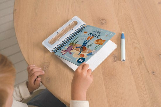 || Little Dutch || Waterkleurboek Rosa & Friends