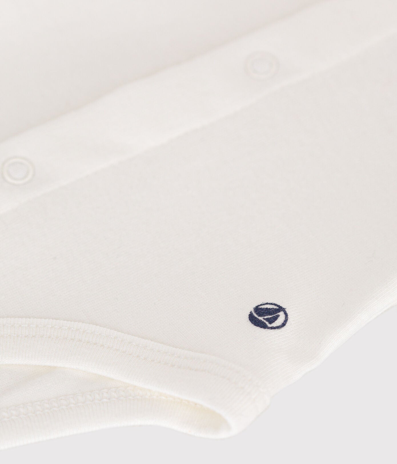 || Petit Bateau || Basis babyromper voorsluiting met korte mouwen & kraagje