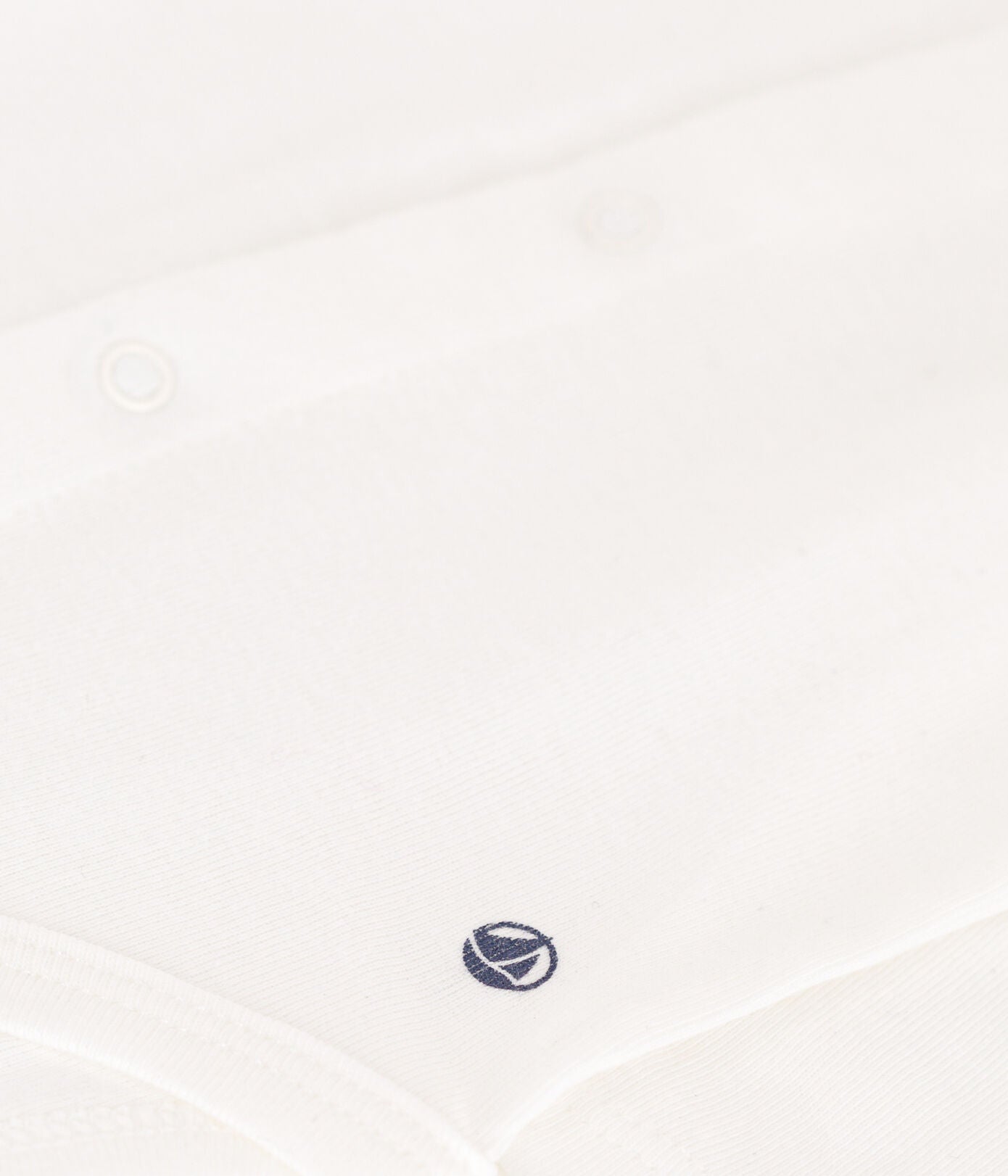 || Petit Bateau || Basis meisjes babyromper voorsluiting met kraagje - Wit