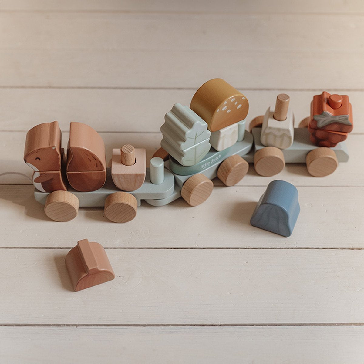 || Little Dutch || Houten blokkentrein met eekhoorn - Forest Friends