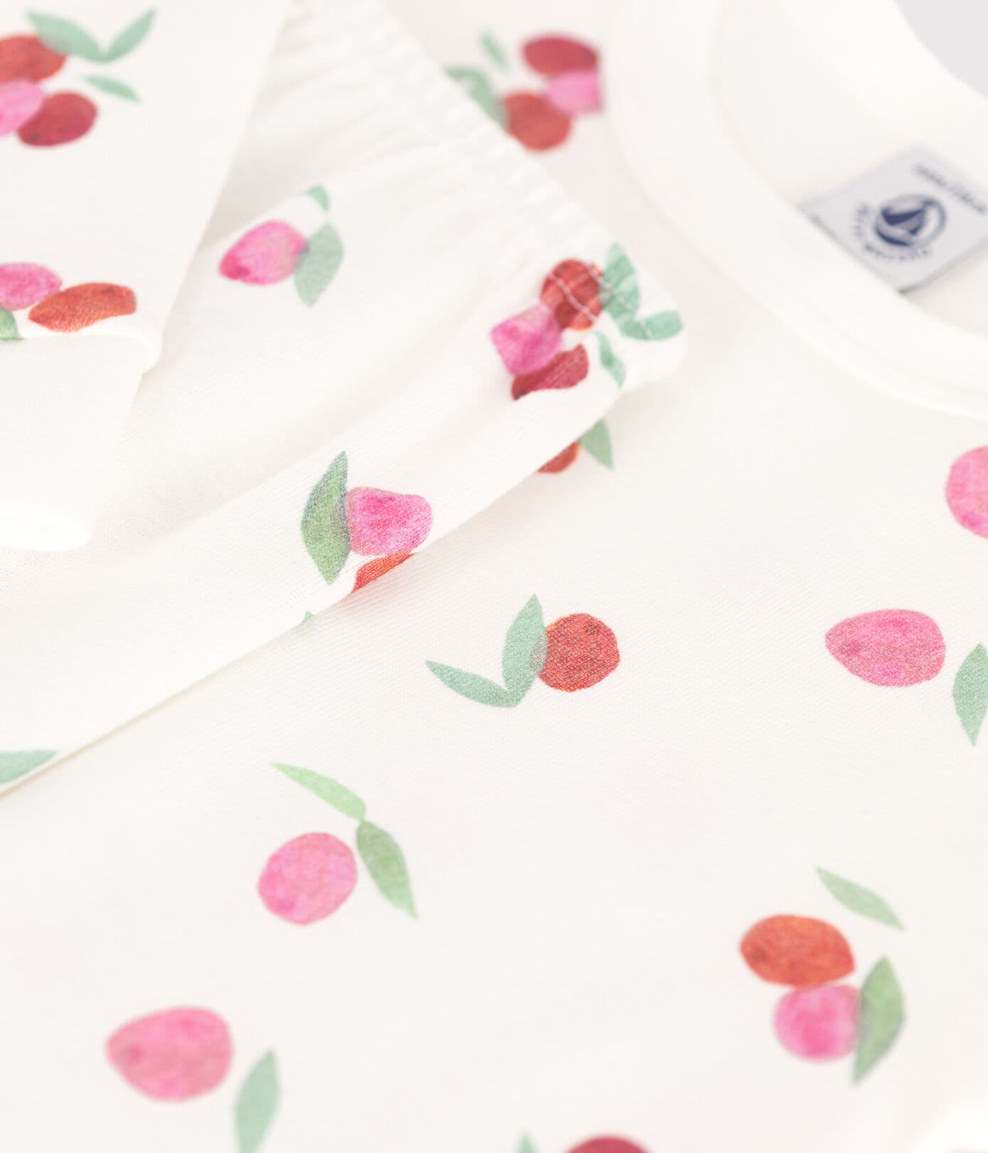 || Petit Bateau || Pyjama met kersen