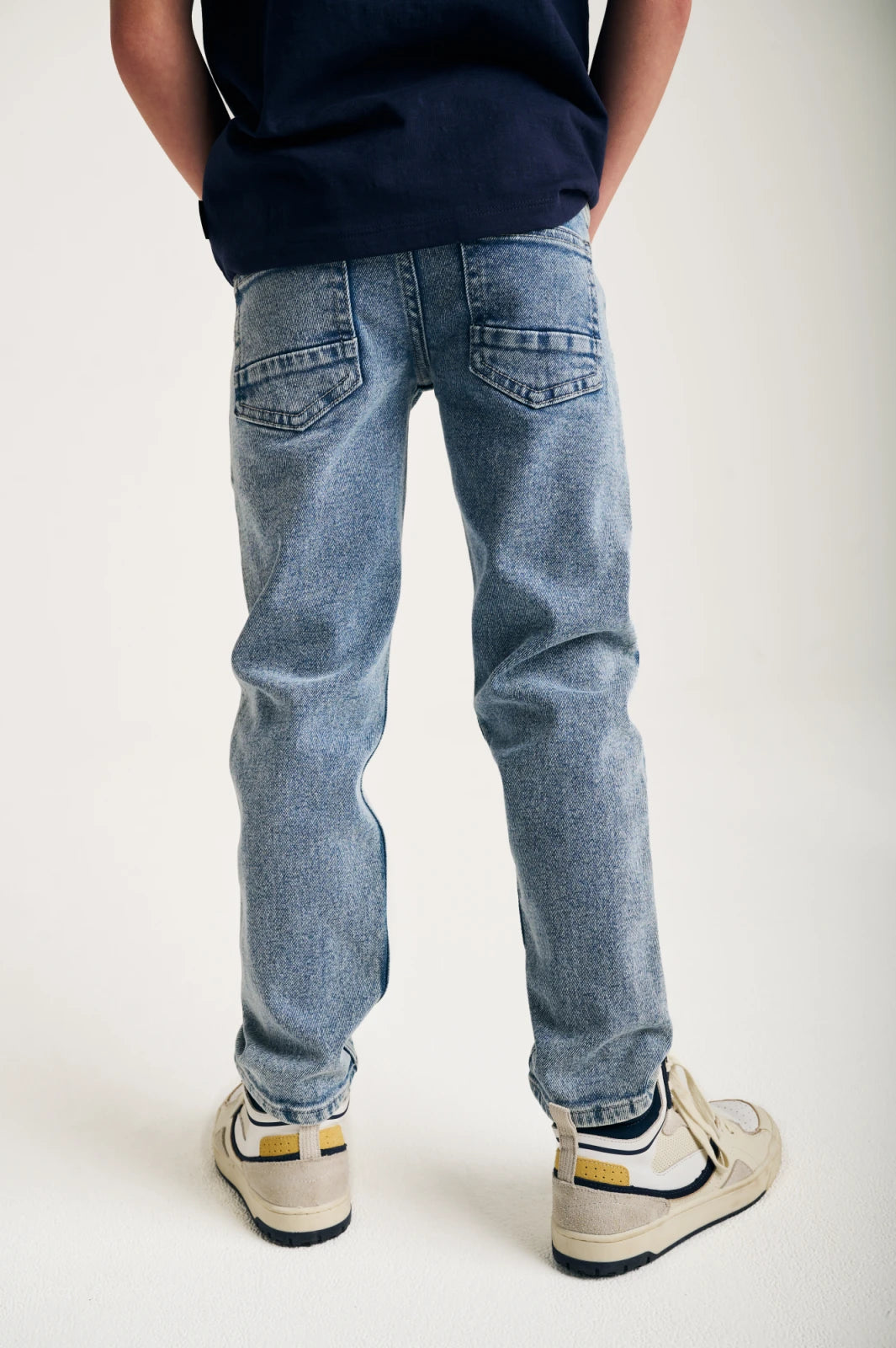 || Tumble ‘N Dry || Straight leg jeans - Jax