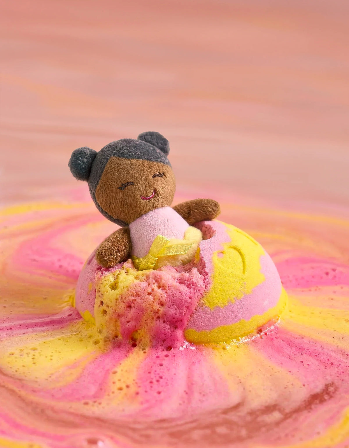 || Lullababy || PRE-ORDER - Surprise bruisbal met poppetje