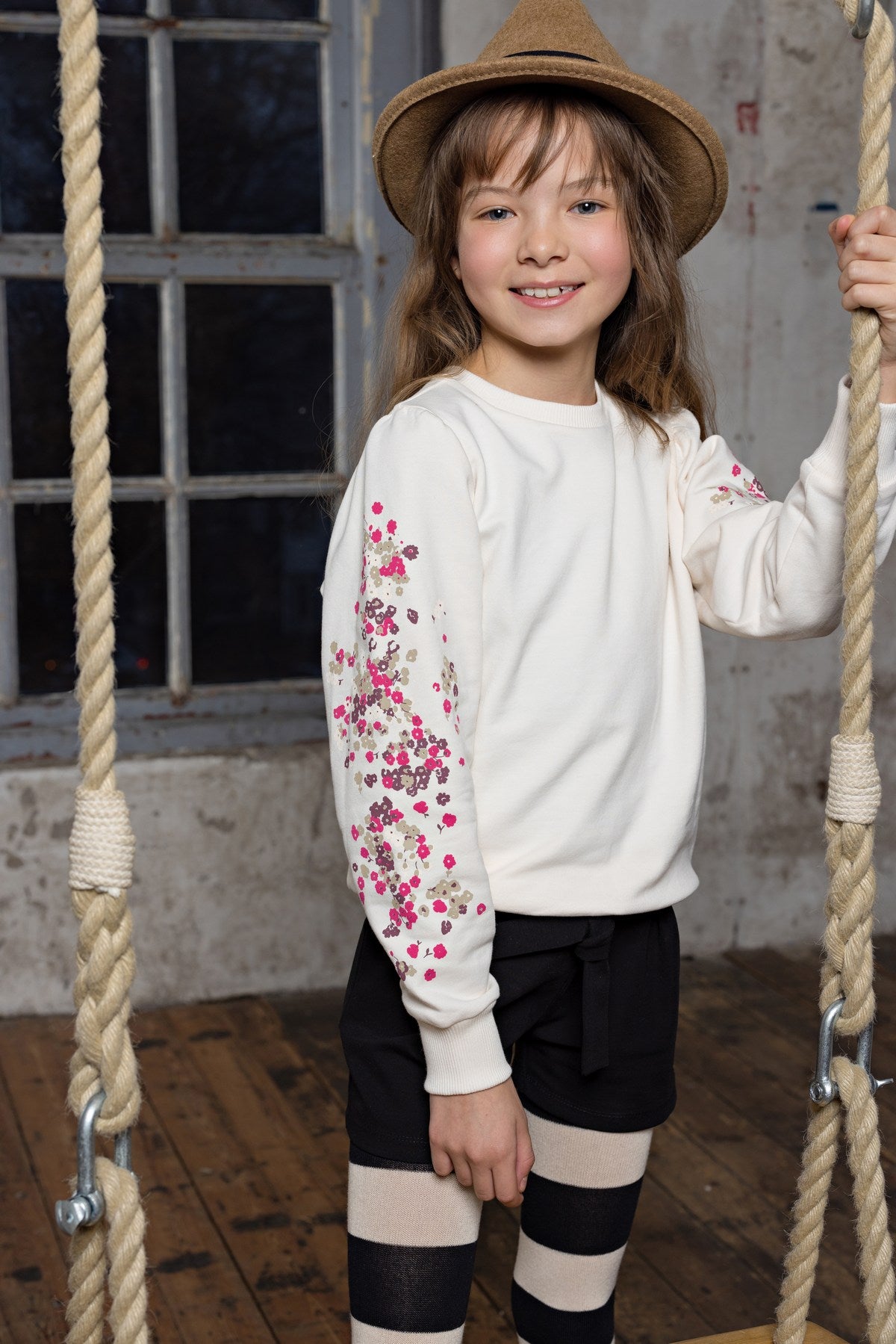 || NONO || Sweater met print op de mouwen