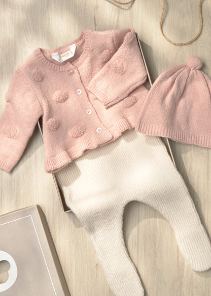 || Mayoral || Gebreide newborn set met mutsje