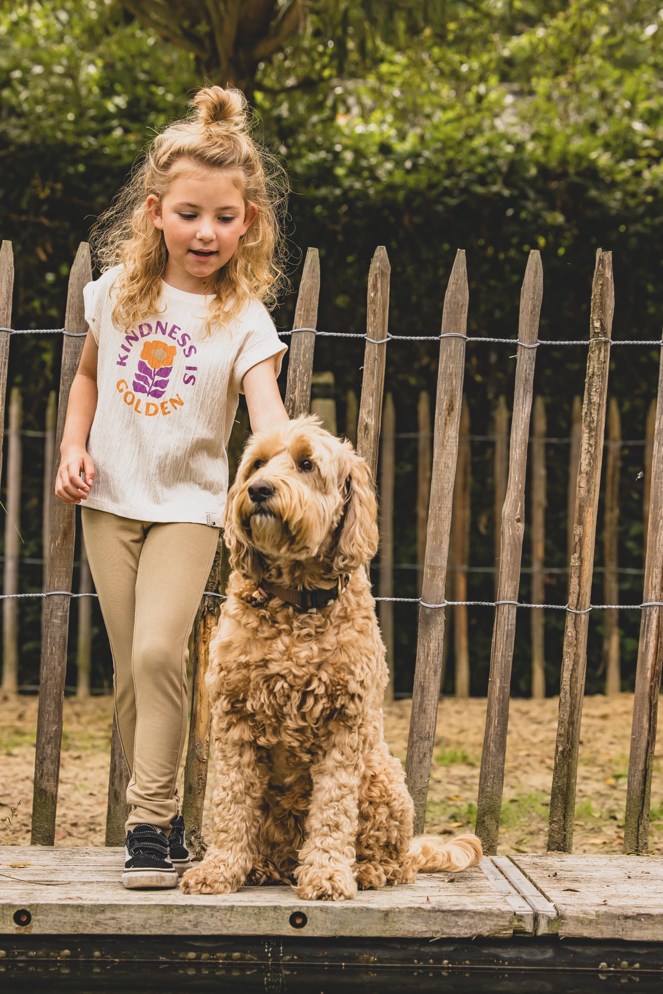 || LOOXS || T-shirt met print ‘kindness’