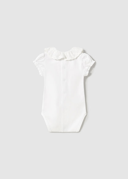 || Mayoral || Romper met broderie kraagje en korte mouw