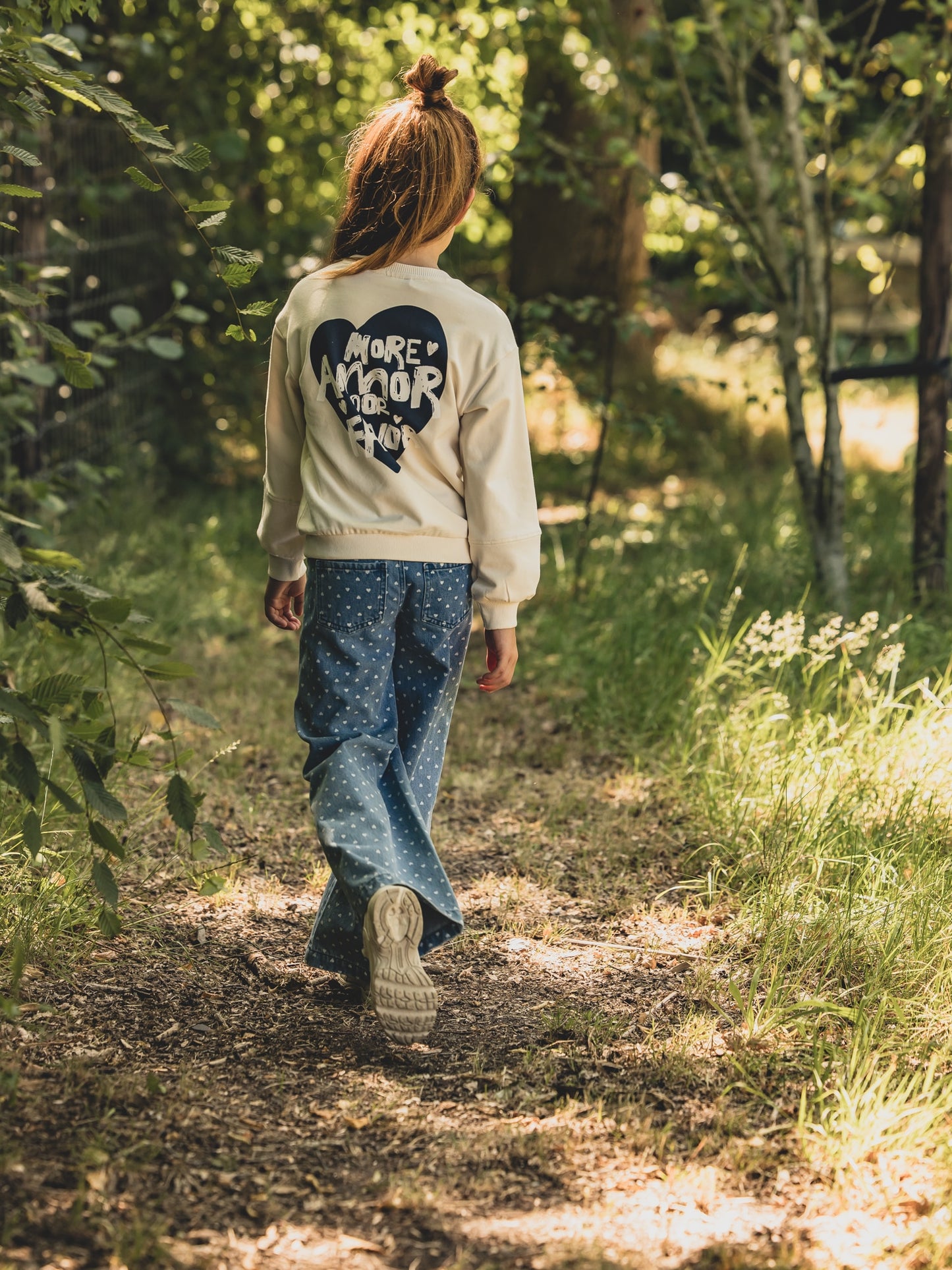 || LOOXS || Wideleg light denim met hartjes