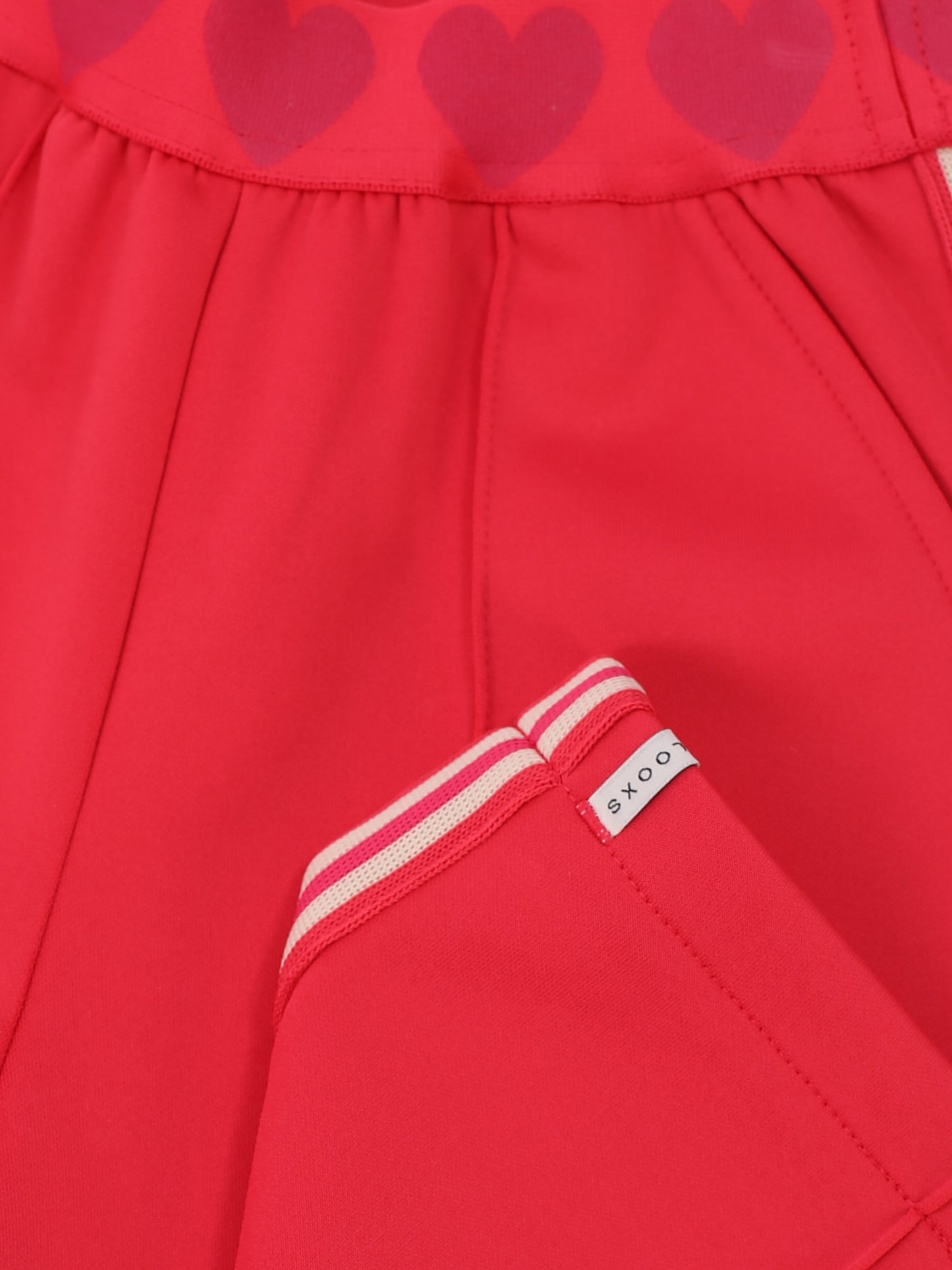 || LOOXS || Shiny jogginbroek