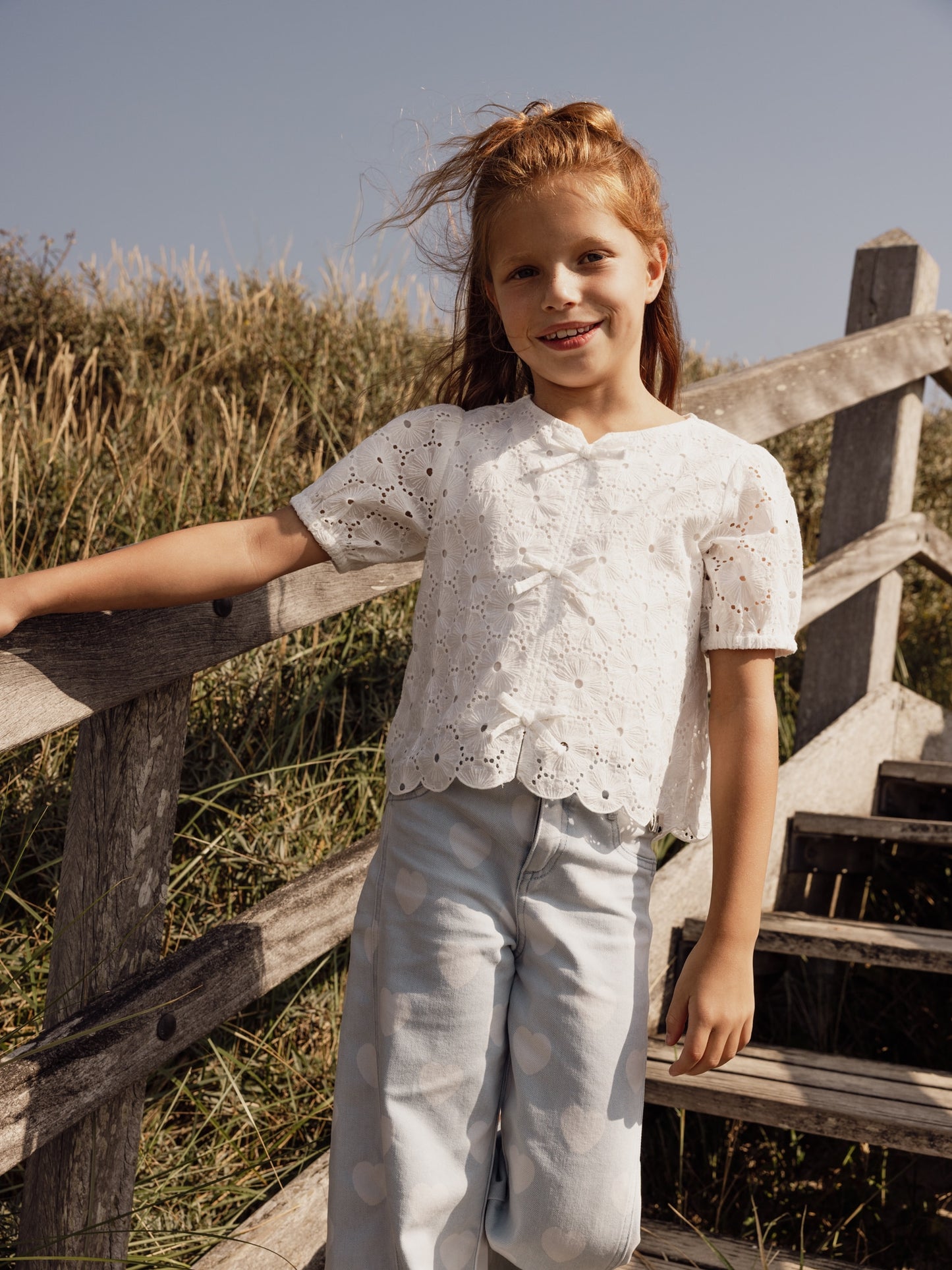 || LOOXS || Broderie blouse met strikjes