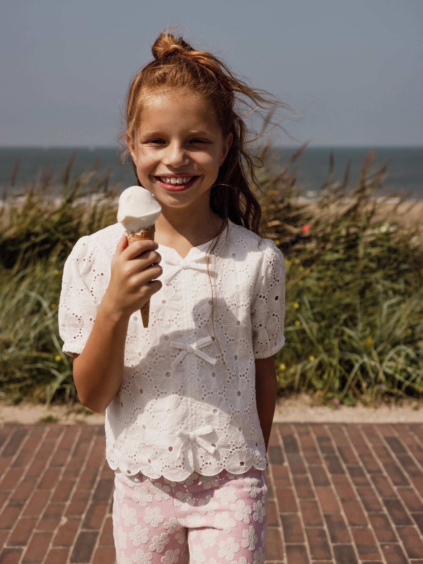 || LOOXS || Broderie blouse met strikjes
