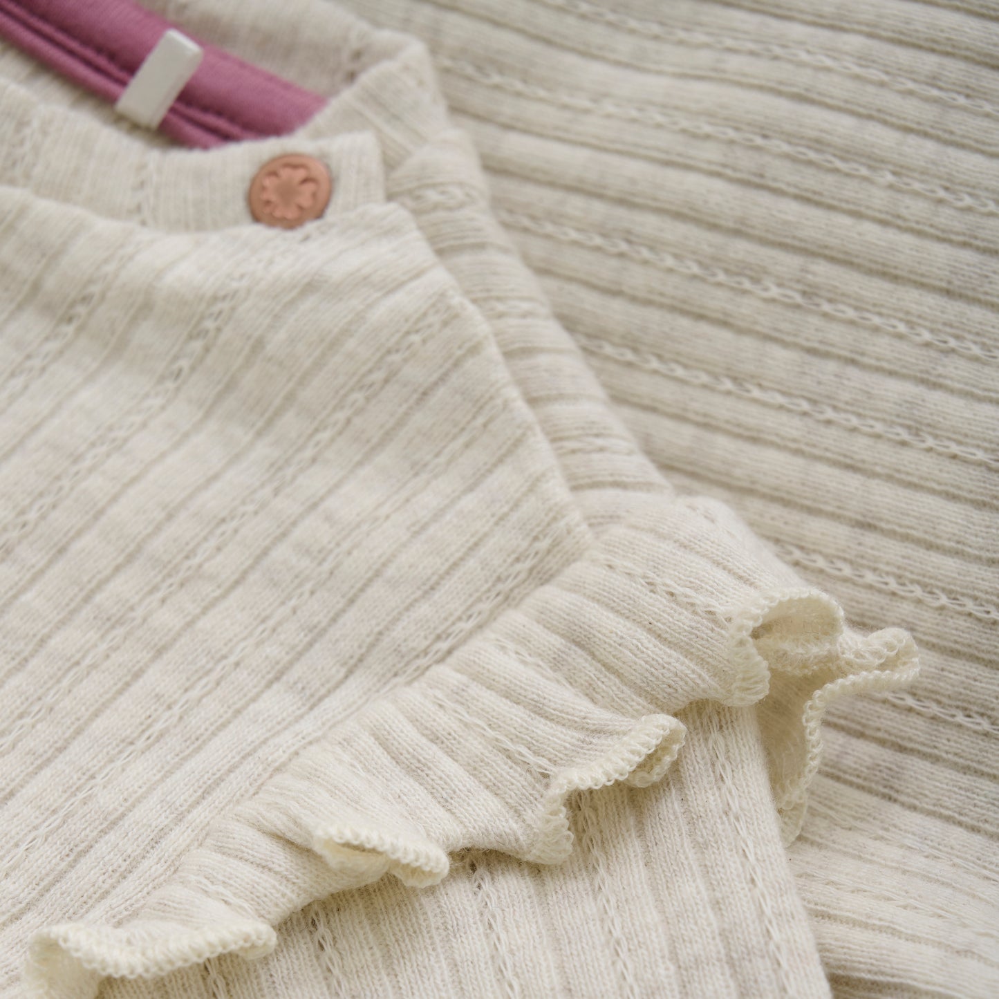 || Noppies || T-shirt met ruffles - Thornwood