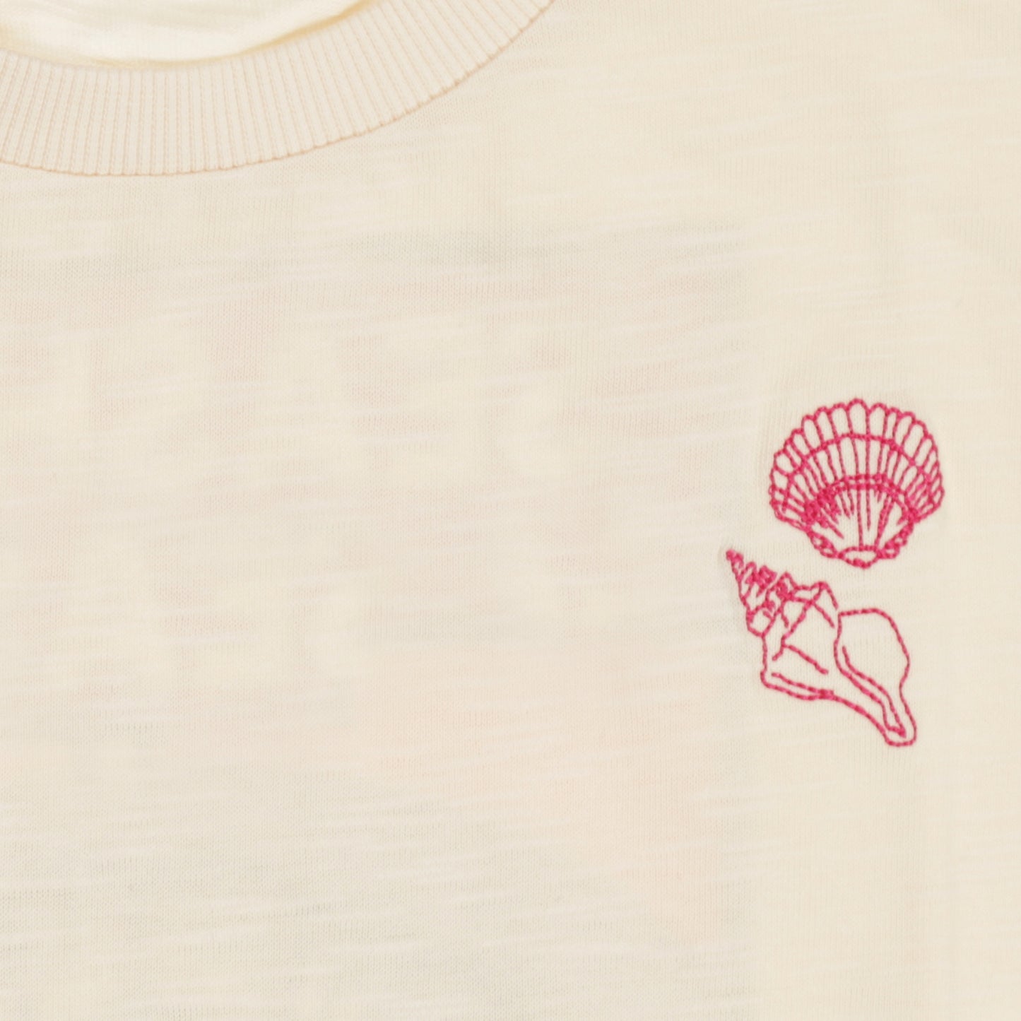 || Tumble ‘N Dry || T-shirt met schelpen offwhite - Nautalis