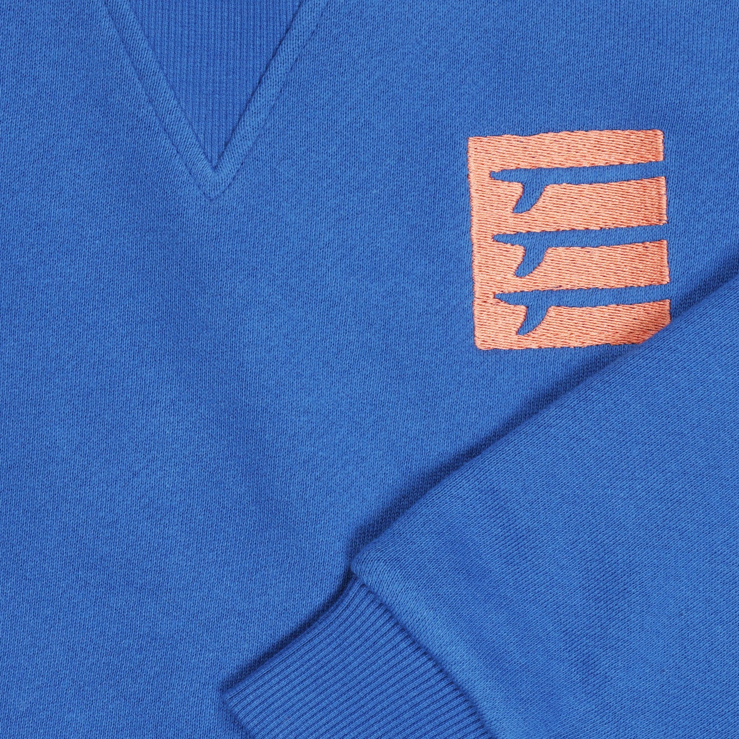 || Tumble ‘N Dry || Sweater met surfplanken - Stokes Bay