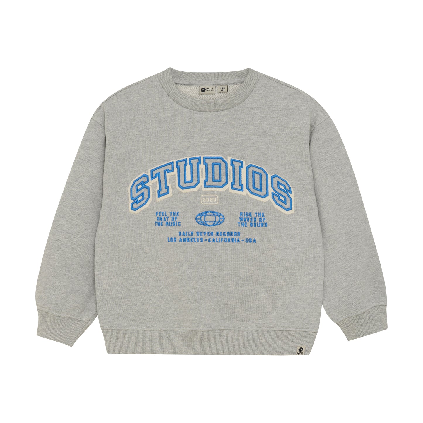 || Daily7 || Sweater met badges