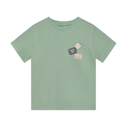 || Daily7 || T-shirt met badges