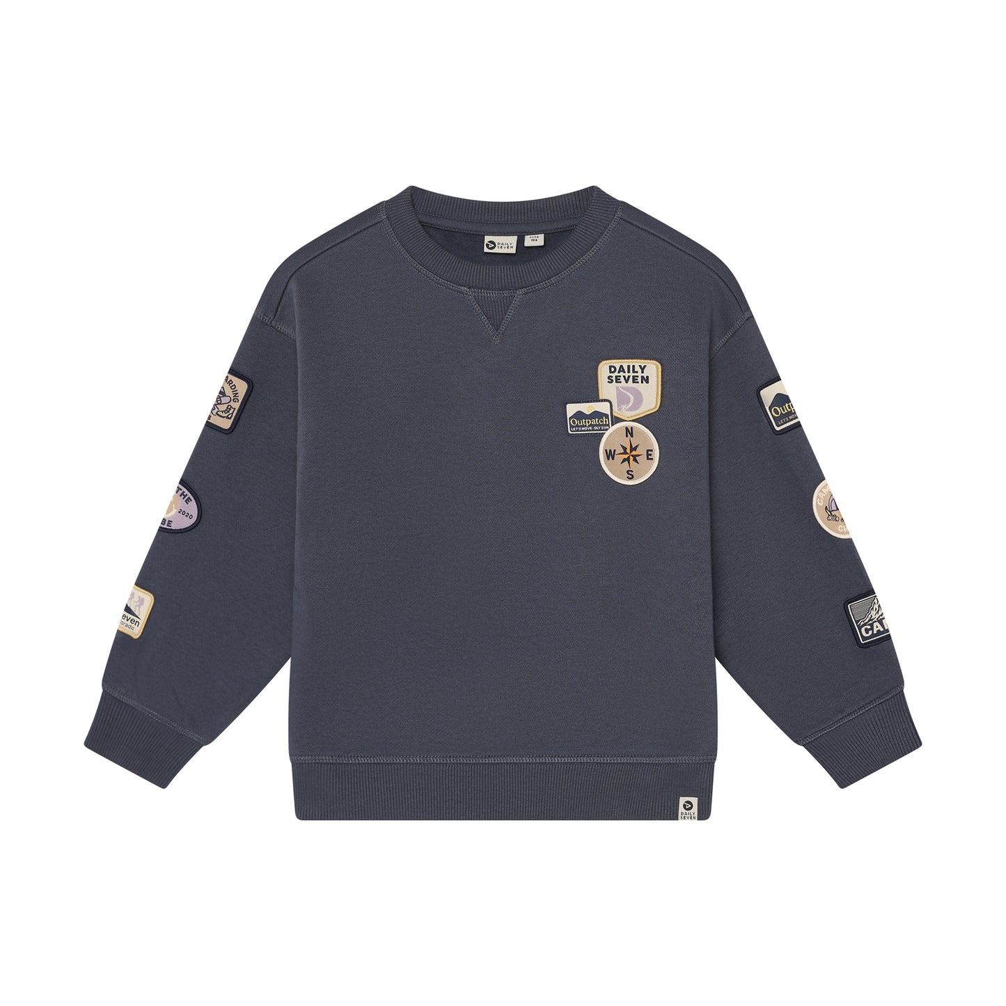 || Daily7 || Oversized sweater met badges