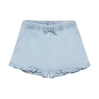 || Daily7 || Denim shorts met ruffels