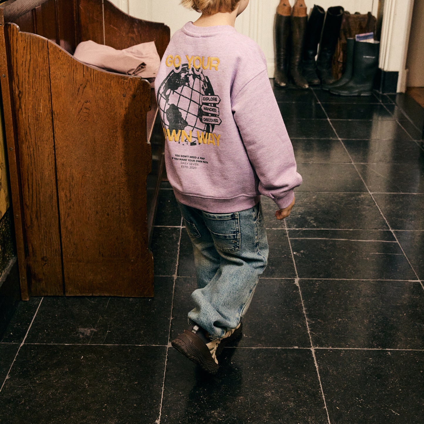 || Daily7 || Sweater met backprint