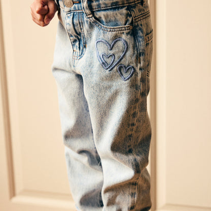|| Daily7 || Jeans met geborduurde harten - Mom Fit