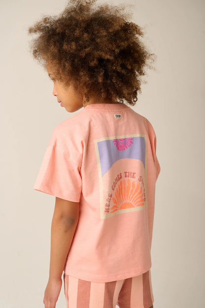 || Tumble ‘N Dry || T-shirt met zon koraalroze - Nautalis