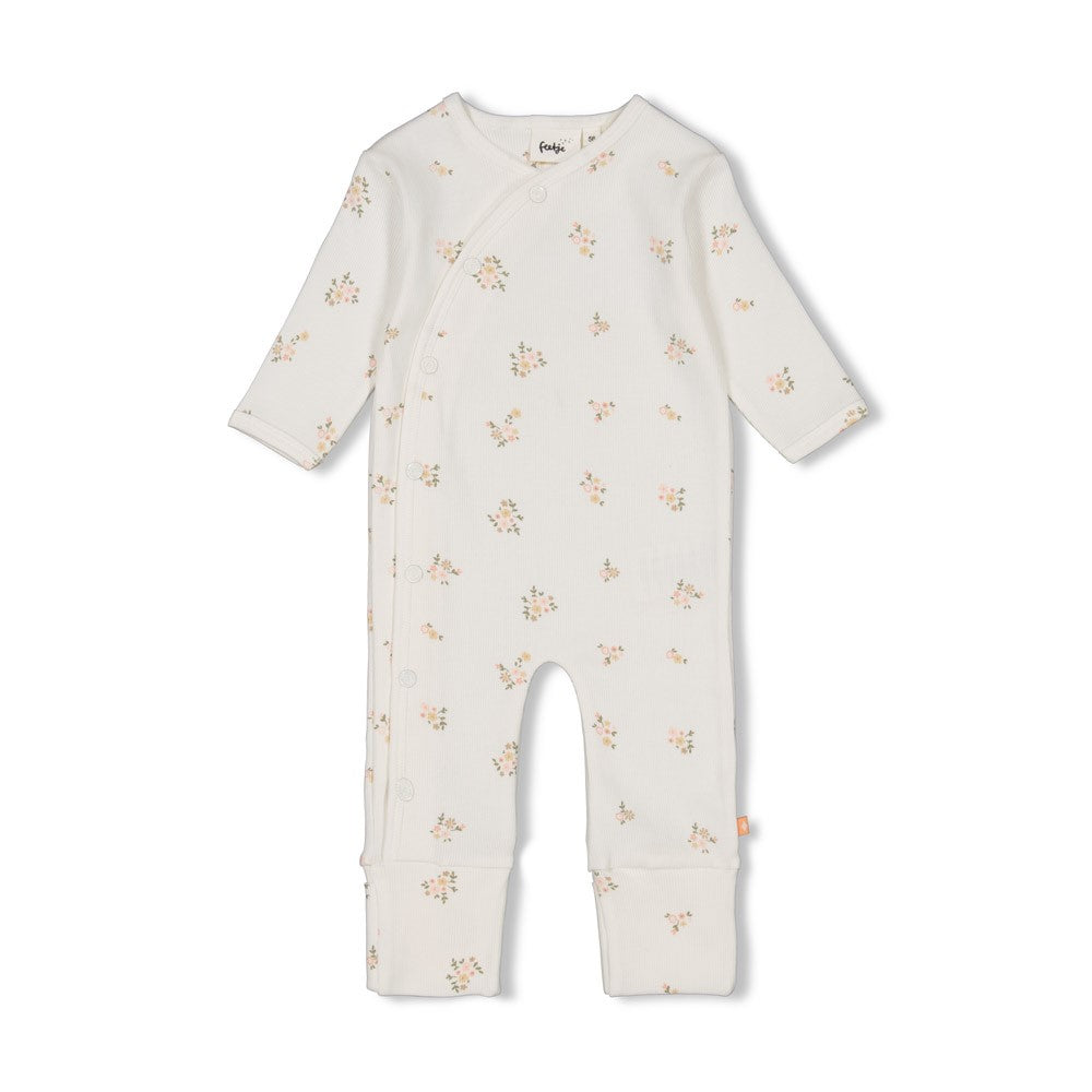 || Feetje || Basis boxpak met bloemen - Wit