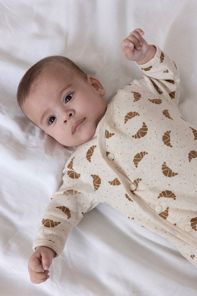 || Feetje || Basis boxpak en mutsje met croissantjes - Unisex