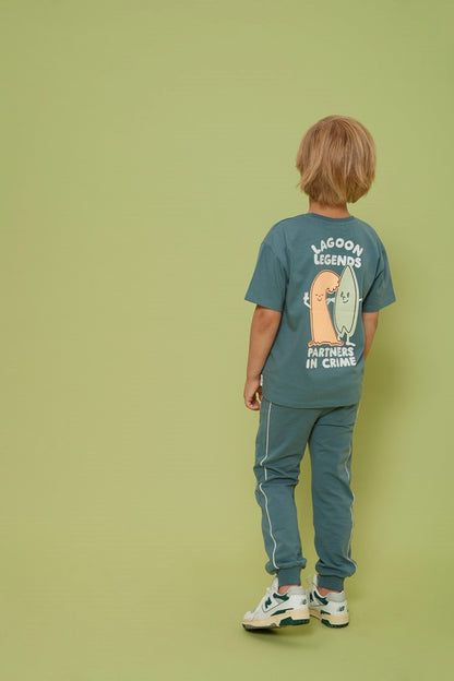 || Sturdy || Oversized t-shirt met backprint - Lagoon Legends