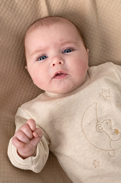 || Feetje || Sweater - Over the Moon for You