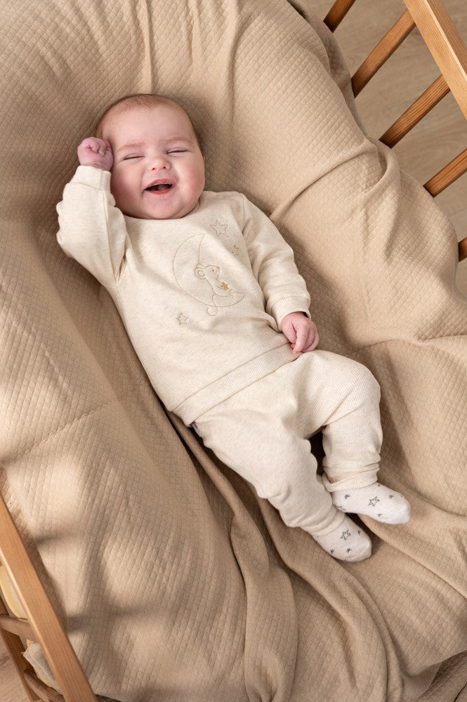 || Feetje || Sweater - Over the Moon for You