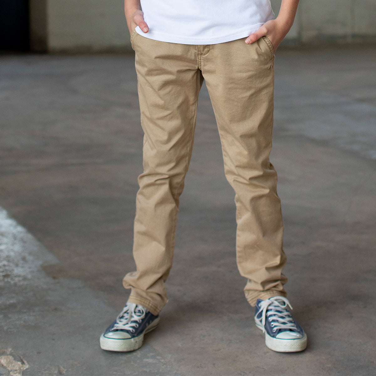 || 717 || Basis Chino